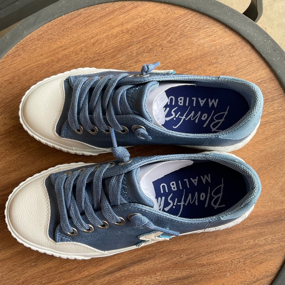 kids unisex navy Blowfish Malibu shoes